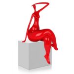 scultura-in-resina-rossa-attesa (3)