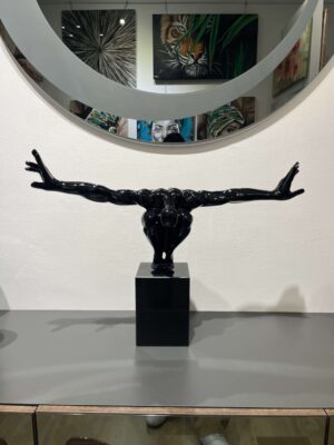 scultura-resina-equilibrio-grande-rosso-nero-oro (3)