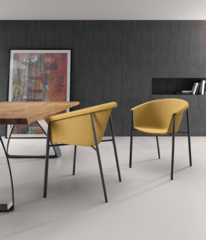 OM_445_GI_01-sedia-nari-tessuto-giallo