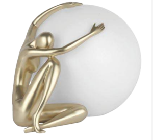 lampada-scultura-donna-su-sfera-oro