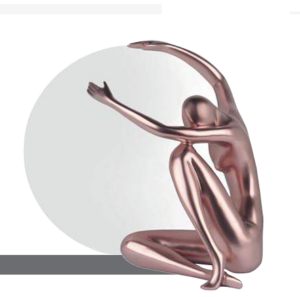 lampada-scultura-donna-su-sfera-rosa-gold