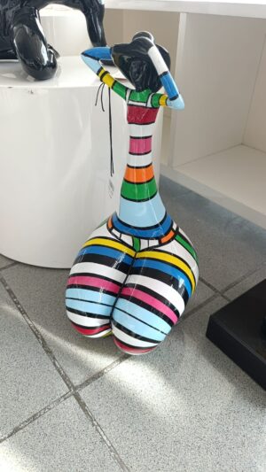 scultura-in-resina-ms-gaia-ambienti-glamour (1)