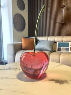 scultura-resina-trasparente-ciliegia-rossa-ambienti-glamour (2)