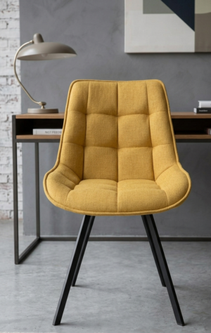 sedia-imbottita-tessuto-trapuntato-a-quadri-giallo-grigio-marrone-struttura-metallo-nero (1)